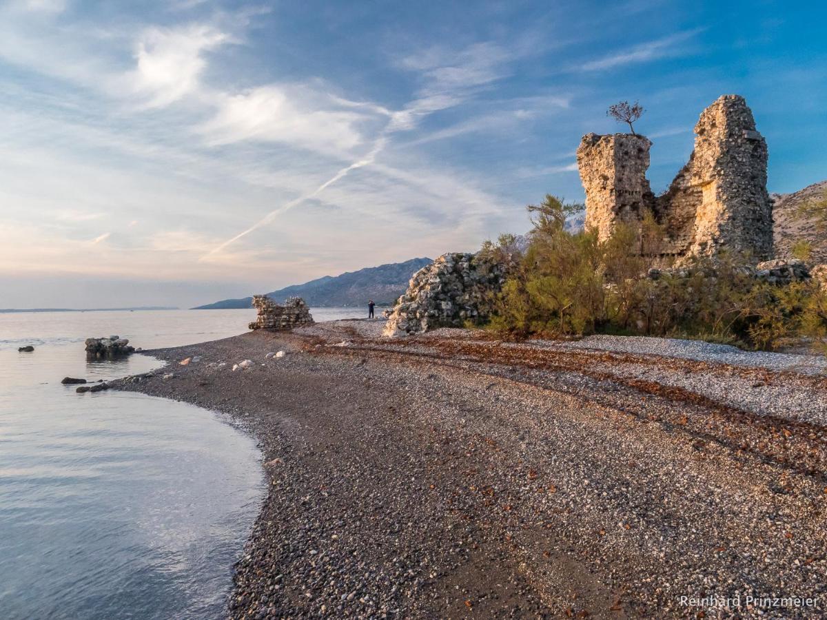 Kuca Za Odmor Jelena Villa Starigrad Paklenica Exterior photo